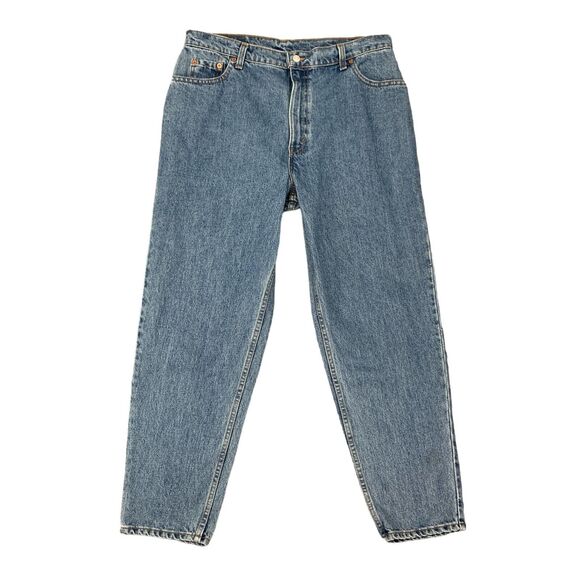 Vintage Levis Jeans Womens 16 Relaxed Tapered Leg 550 Red Tab Made Canada 90s - Picture 1 of 14